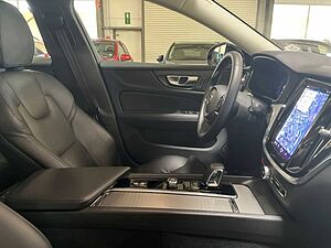 Volvo  Cross Country Plus AWD B4 AHK*