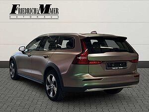 Volvo  Cross Country Plus AWD B4 AHK*