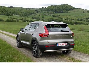 Volvo  T5 Inscription Expression Recharge Plug-In
