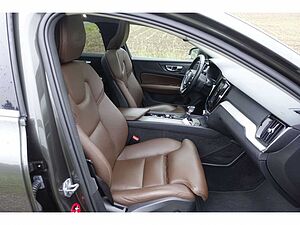 Volvo  Inscription D4 /Head-up Disp/Pano/360°/LED T