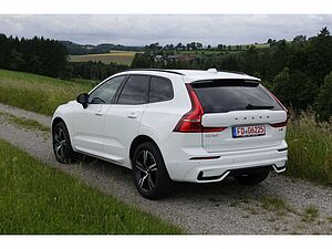 Volvo  R Design AWD B4 Diesel EU6d / Fahrerassiste