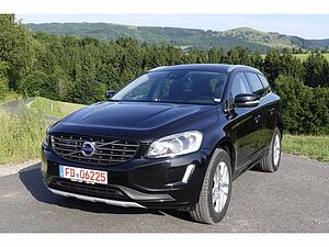 Volvo  Summum AWD D5 DPF / BusinessP. /Pano/Rückfah