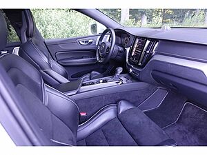 Volvo  R Design AWD T6
