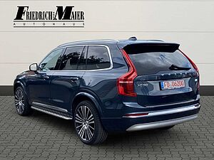 Volvo  Plus Bright Recharge Plug-In Hybrid AWD T8