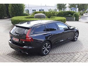 Volvo  T6 AWD R-Design V-LED*BLIS*ACC*AHK