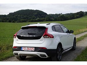 Volvo  D4 Cross Country You!