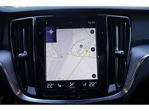 Volvo  Momentum D3 EU6d-T /Lichtpaket / Winterpaket