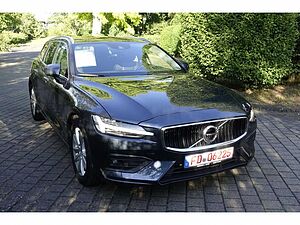 Volvo  Momentum D3 EU6d-T /Lichtpaket / Winterpaket