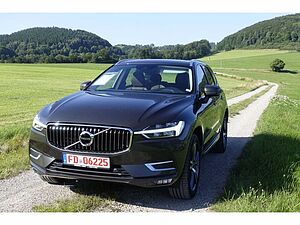 Volvo  D5 AWD Inscription  EU6d-T  / AHK / Pano /