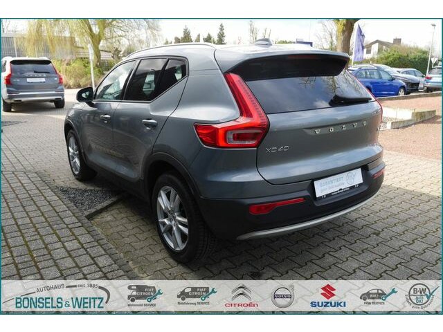 Volvo  T4 GEARTONIC MOMENTUM el. Sitze Kamera Navi