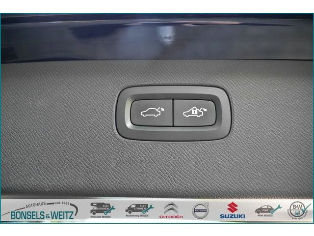 Volvo  D5 AWD INSCRIPTION 7 Sitzer AHK Standhzg.