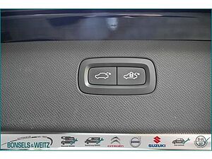 Volvo  D5 AWD INSCRIPTION 7 Sitzer AHK Standhzg.