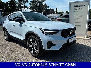 Volvo  T4 Plus Dark Recharge Plug-In Hybrid 19'