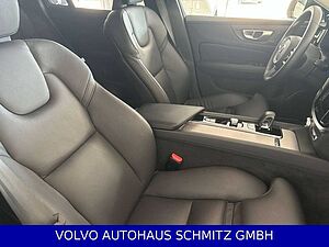 Volvo  V 60 B4 Plus Dark 360Gr/Standheizung/4-Zonen/AHK