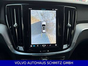 Volvo  B4 Plus Dark/Full LED/Standh/AHK/Harman/BLIS