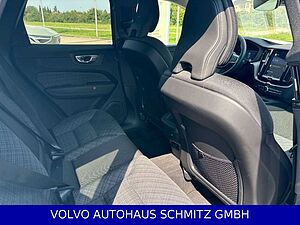 Volvo  B4 Core 19' Ganzjahresreifen BLIS ACC AHK