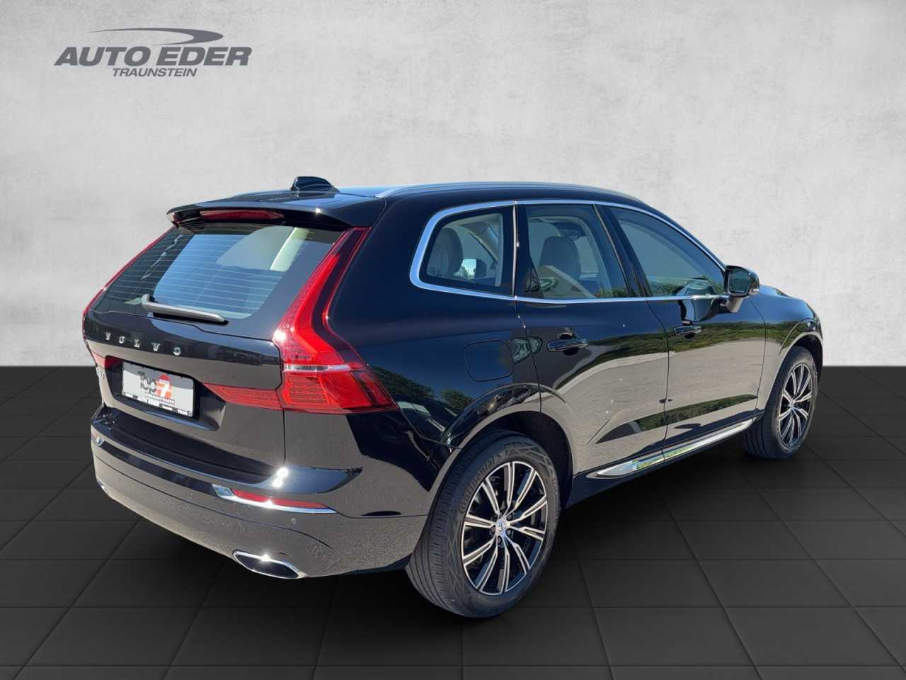 Volvo  XC 60 Inscription AWD Bluetooth Navi LED Vollleder Klima Einparkhilfe el. Fenste