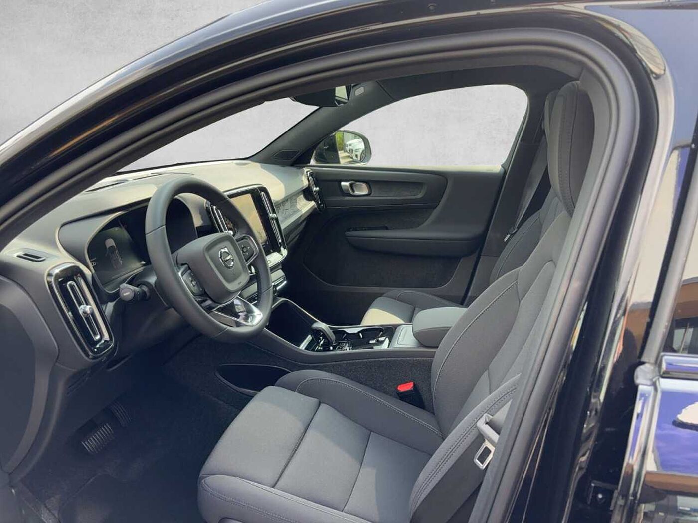 Volvo  C40 Klima Standhzg Einparkhilfe el. Fenster