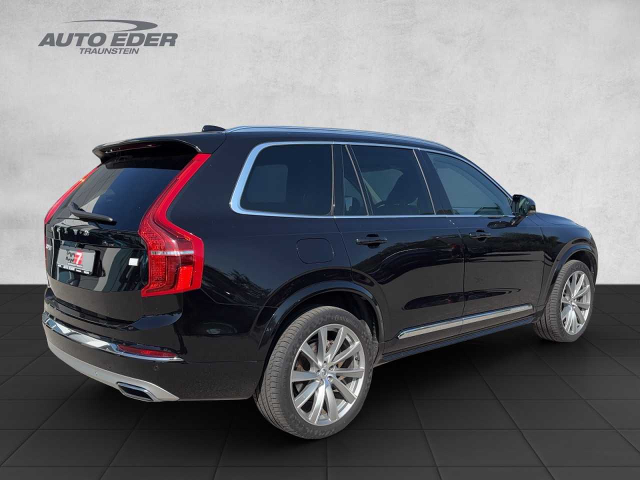 Volvo  XC 90 Inscription Expression Recharge Plug-In Hybr Bluetooth Navi LED Klima Einp