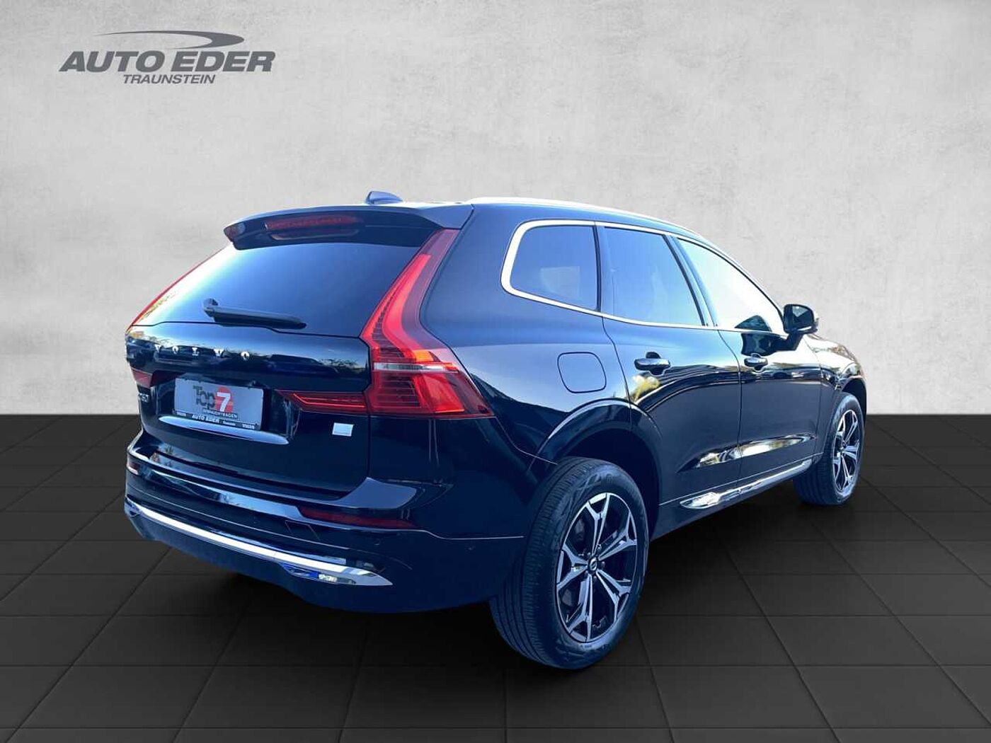 Volvo  XC 60 Inscription Expression Recharge Plug-In Hybr Bluetooth Navi LED Klima Stan