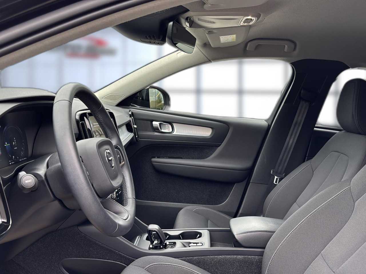 Volvo  XC40 Bluetooth Navi LED Klima Einparkhilfe el. Fenster