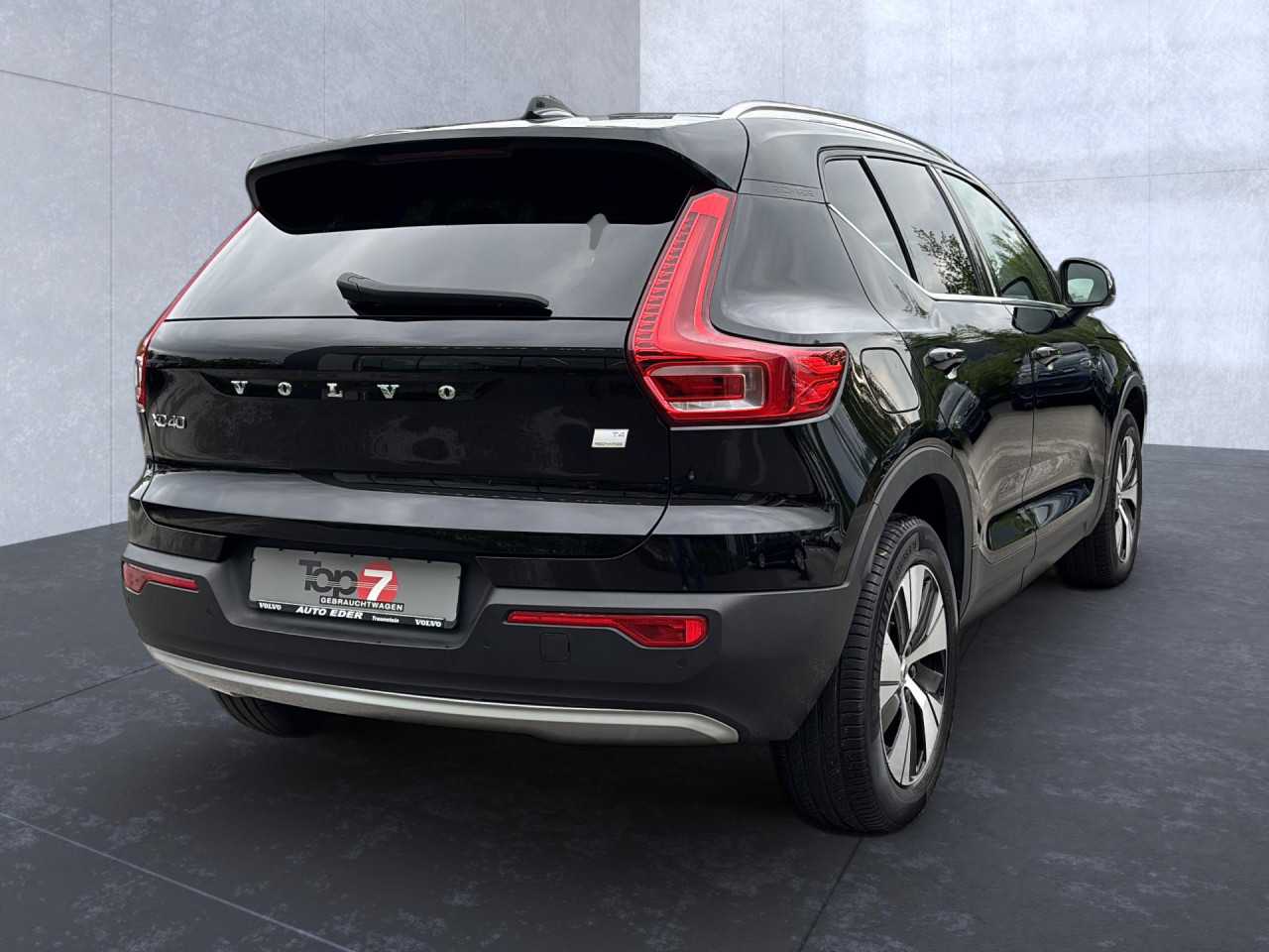 Volvo  XC40 Bluetooth Navi LED Klima Einparkhilfe el. Fenster