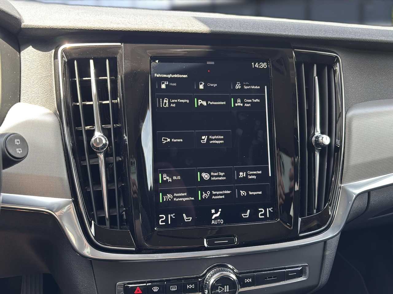 Volvo  Bluetooth Navi LED Vollleder Klima Einparkhilfe el. Fenster