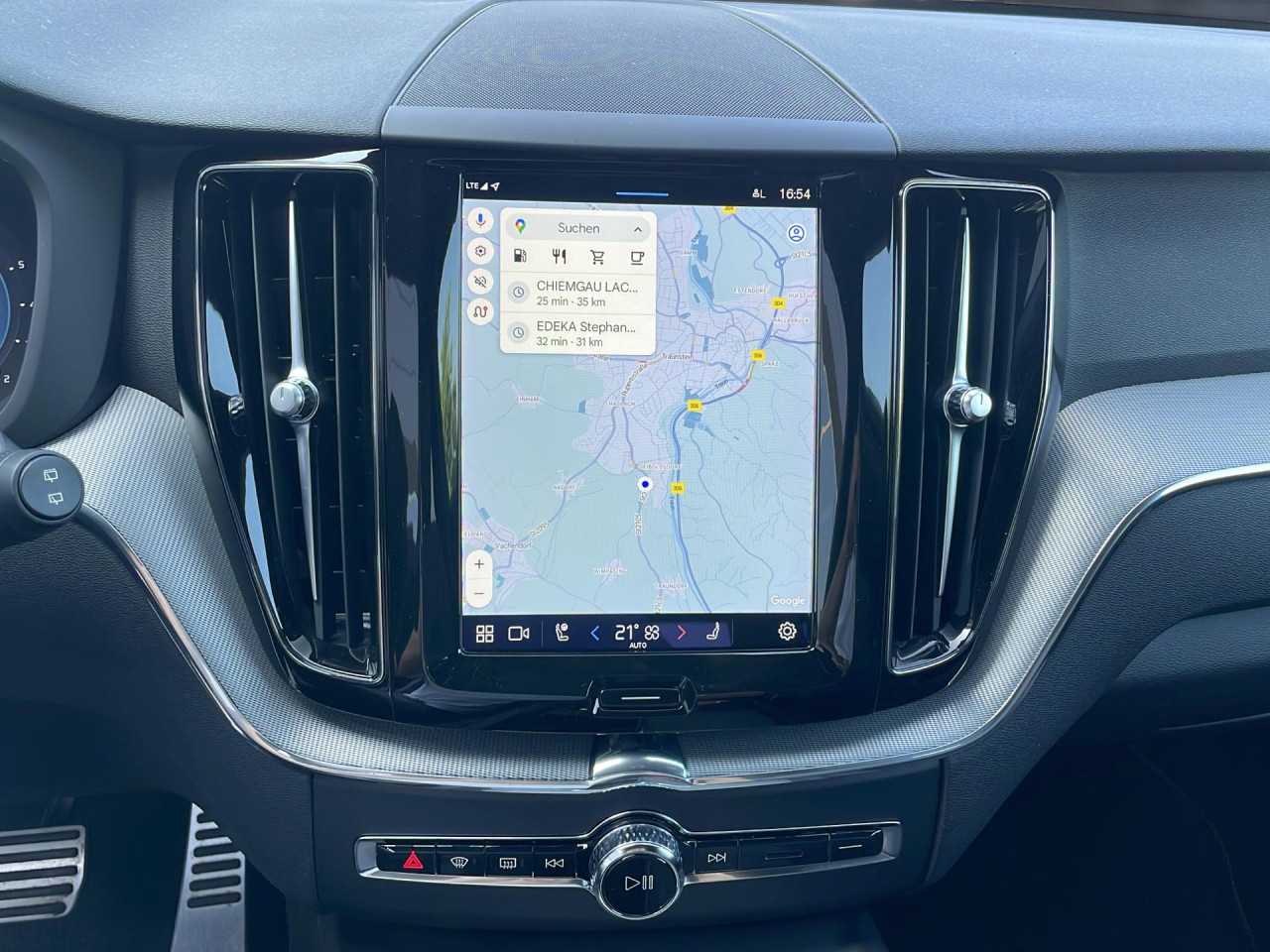 Volvo  XC60 Navi LED Klima Einparkhilfe el. Fenster