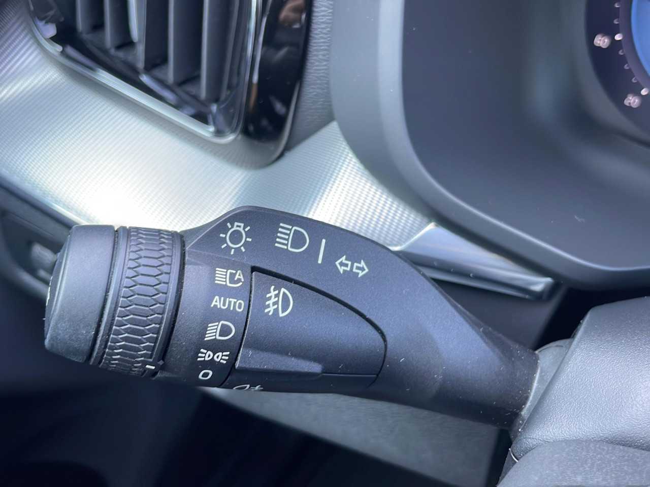 Volvo  XC60 Navi LED Klima Einparkhilfe el. Fenster