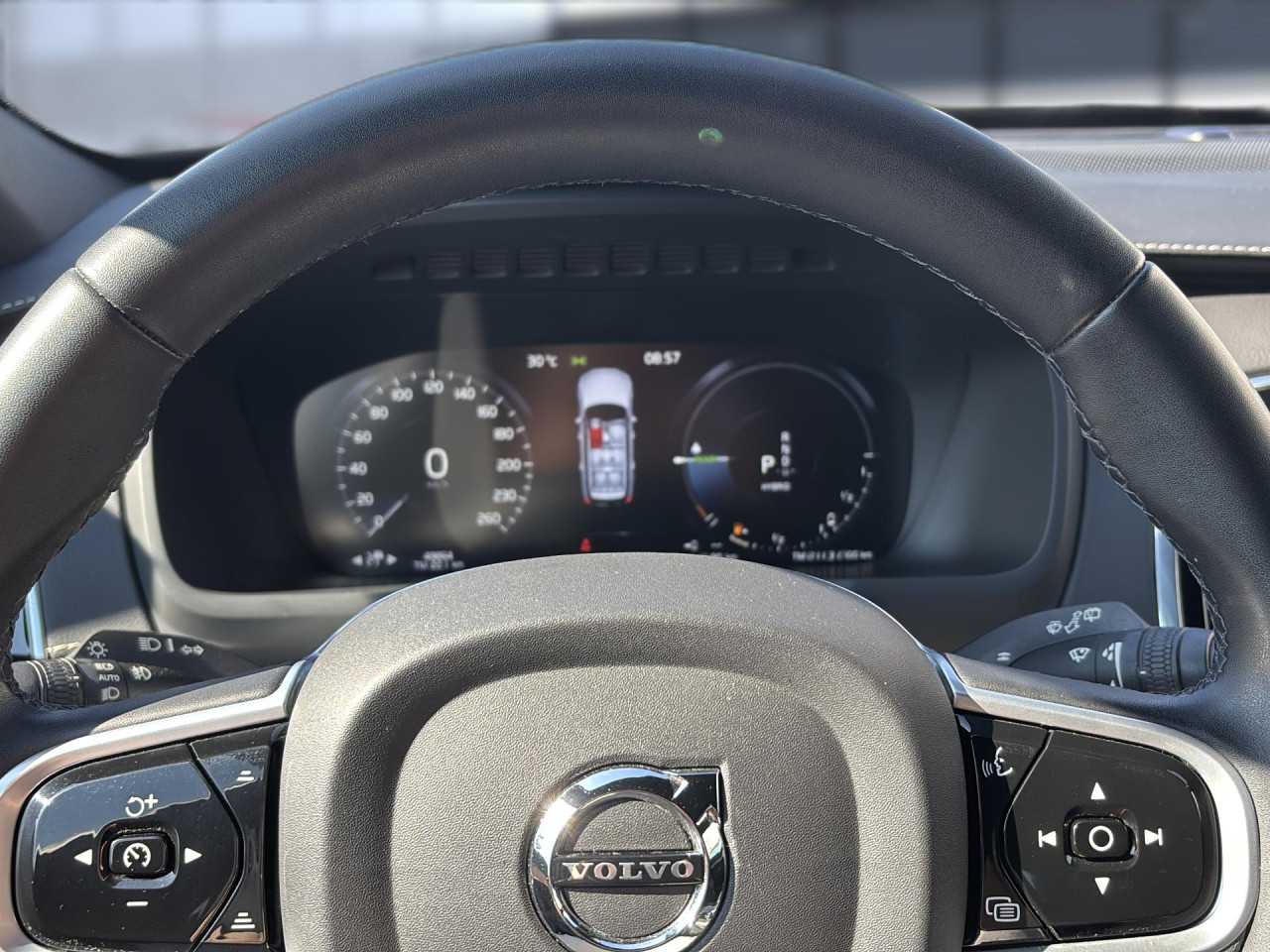 Volvo  XC90 Bluetooth LED Klima Standhzg Einparkhilfe el. Fenster
