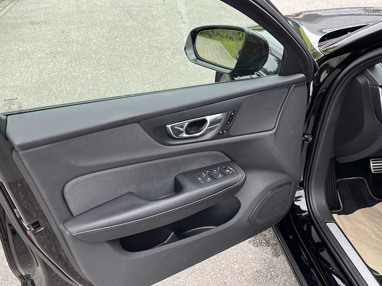 Volvo  Navi LED Klima Einparkhilfe el. Fenster