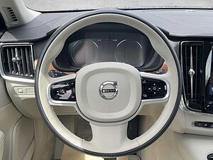 Volvo  V90 Inscription Plug-In Hybrid AWD AHK Bluetooth Navi LED Vollleder Klima Standh