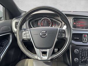 Volvo  V40 T3 R-Design Sportpaket Bluetooth Navi LED Klima Einparkhilfe el. Fenster