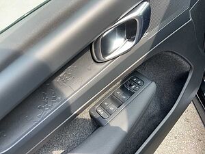 Volvo  C40 Klima Standhzg Einparkhilfe el. Fenster