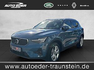 Volvo  XC 40 Core ACC LED Winter-Paket Bluetooth Navi Klima Einparkhilfe el. Fenster