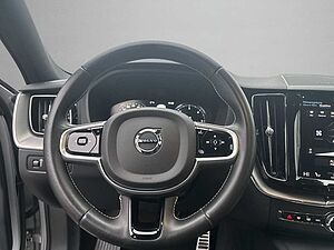 Volvo  XC 60 R Design 2WD Bluetooth Navi LED Einparkhilfe el. Fenster