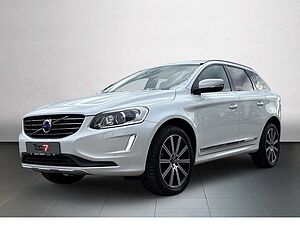 Volvo  XC 60 Summum AWD Bluetooth Navi Vollleder Klima Einparkhilfe el. Fenster