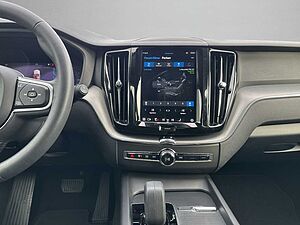 Volvo  XC 60 Inscription Expression Recharge Plug-In Hybr Bluetooth Navi LED Klima Einp