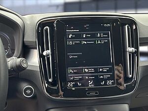 Volvo  XC40  Bluetooth Navi LED Klima Einparkhilfe el. Fenster