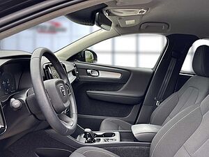Volvo  XC40 Bluetooth Navi LED Klima Einparkhilfe el. Fenster