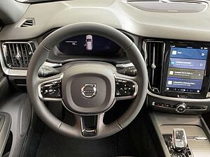 Volvo  V60 Plus Dark Sportpaket Bluetooth Navi LED Klima Einparkhilfe el. Fenster