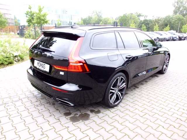 Volvo  Kombi R Design Recharge Plug-In Hybrid AWD T6 Twin Engine EU6d Allrad StandHZG N