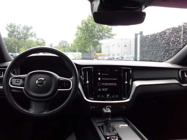 Volvo  Cross Country Pro AWD D4 EU6d-T Allrad Navi Leder StandHZ digitales Cockpit Memo