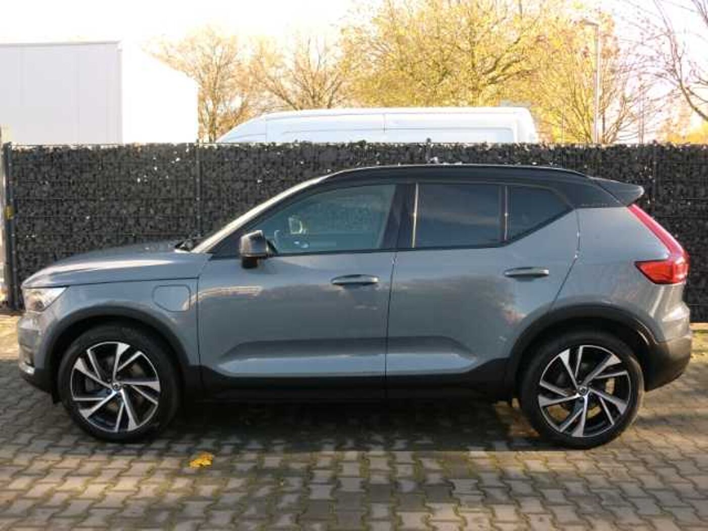 Volvo  R Design Recharge Plug-In Hybrid 2WD T5 Twin Engine EU6d HUD Navi Leder digitale