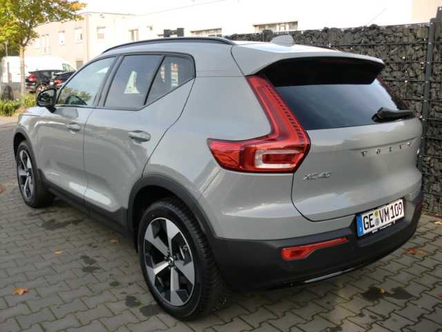 Volvo  2WD B3 EU6d Plus Dark digitales Cockpit Memory Sitze Soundsystem HarmanKardon LE
