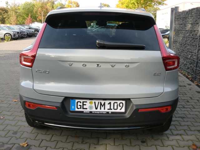 Volvo  2WD B3 EU6d Plus Dark digitales Cockpit Memory Sitze Soundsystem HarmanKardon LE