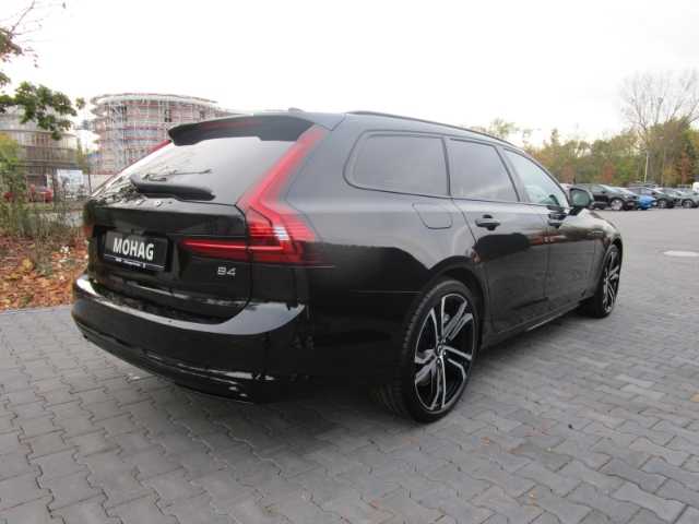 Volvo  Plus Dark B4 Benzin StandHZG AHK Panorama Leder