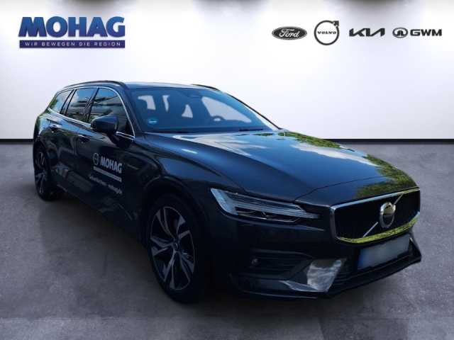 Volvo  Kombi B3 Benzin EU6d Core digitales Cockpit Memory Sitze Soundsystem LED Kurvenl