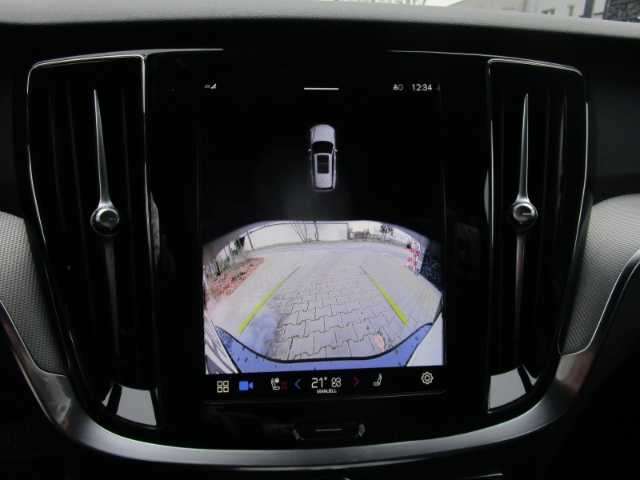 Volvo  Kombi B4 Benzin EU6d Plus Dark Leder digitales Cockpit Memory Sitze Soundsystem
