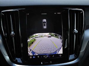 Volvo  Kombi B3 Benzin EU6d Core digitales Cockpit Memory Sitze Soundsystem LED Kurvenl